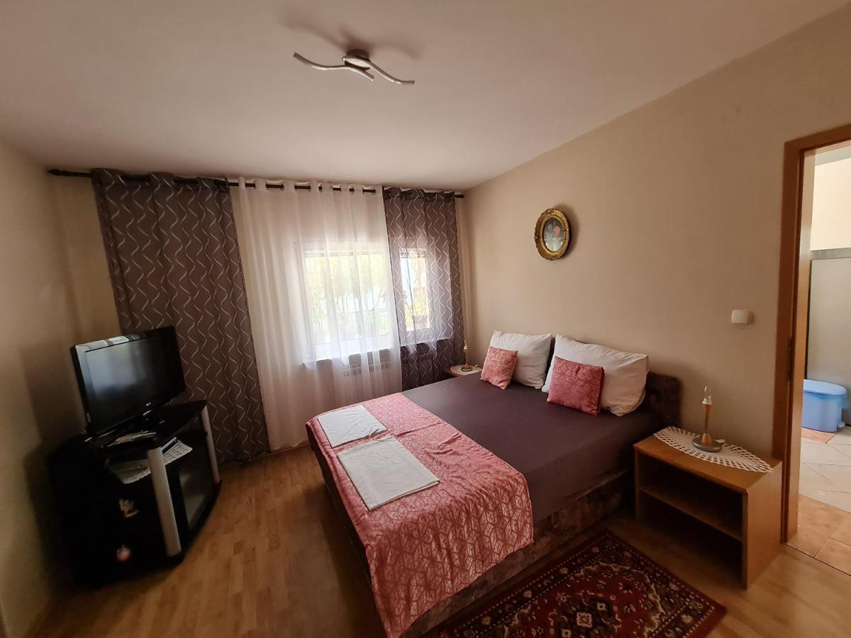 Apartments Bosnjak Шибеник Екстер'єр фото