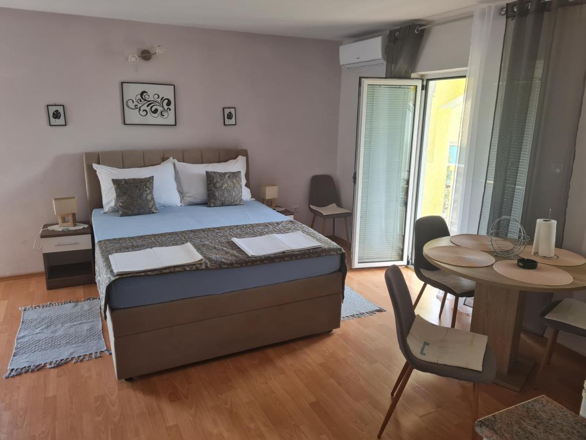 Apartments Bosnjak Шибеник Екстер'єр фото