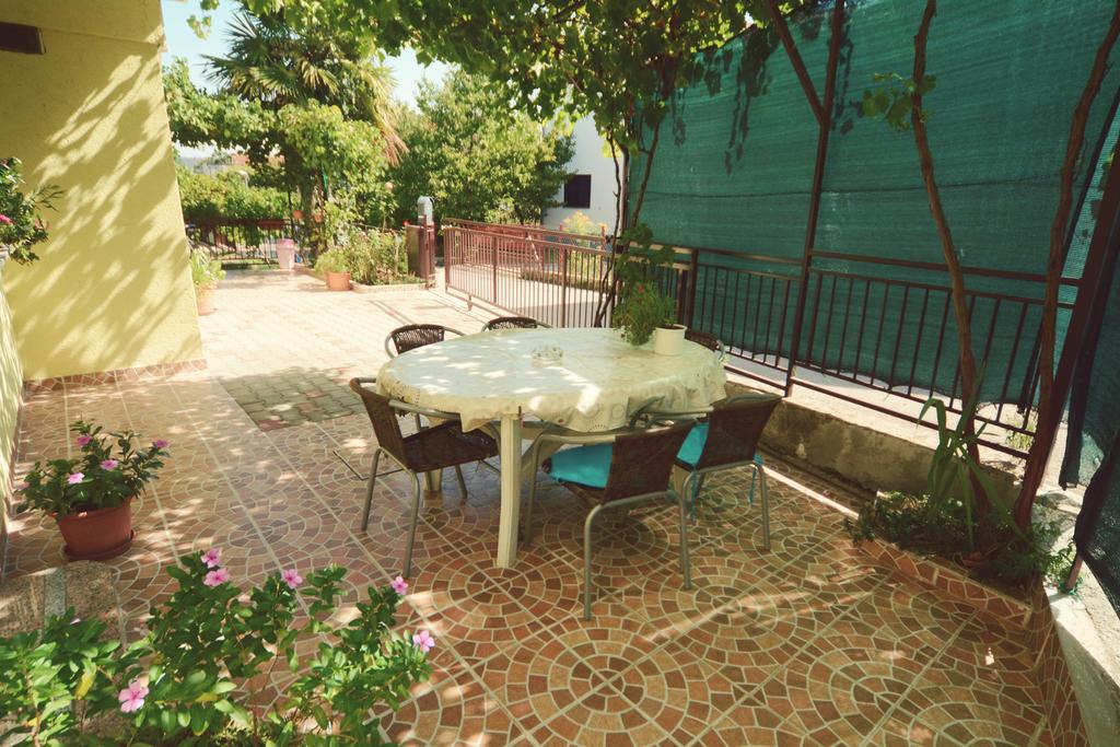 Apartments Bosnjak Шибеник Екстер'єр фото