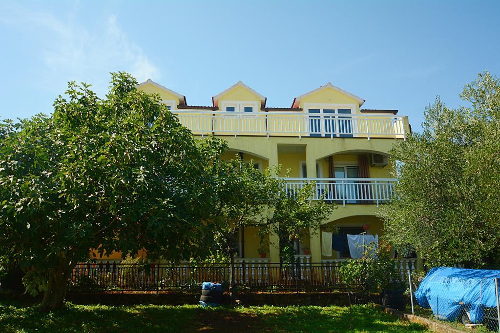 Apartments Bosnjak Шибеник Екстер'єр фото